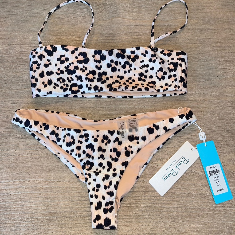 Beach Bunny bikini, animal print, Size Large Brand New! Bikini Set